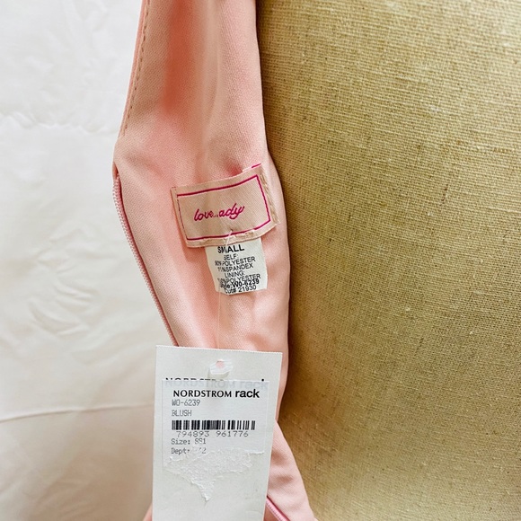 Love...Ady Sleeveless Scuba Dress - Picture 6 of 7